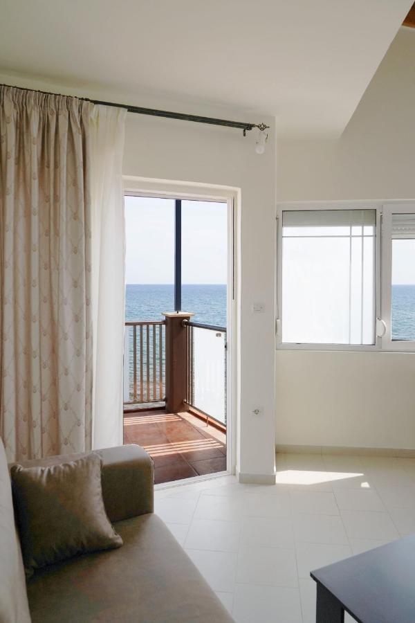 Cozy Corner Vs Beachfront Stalós Eksteriør billede