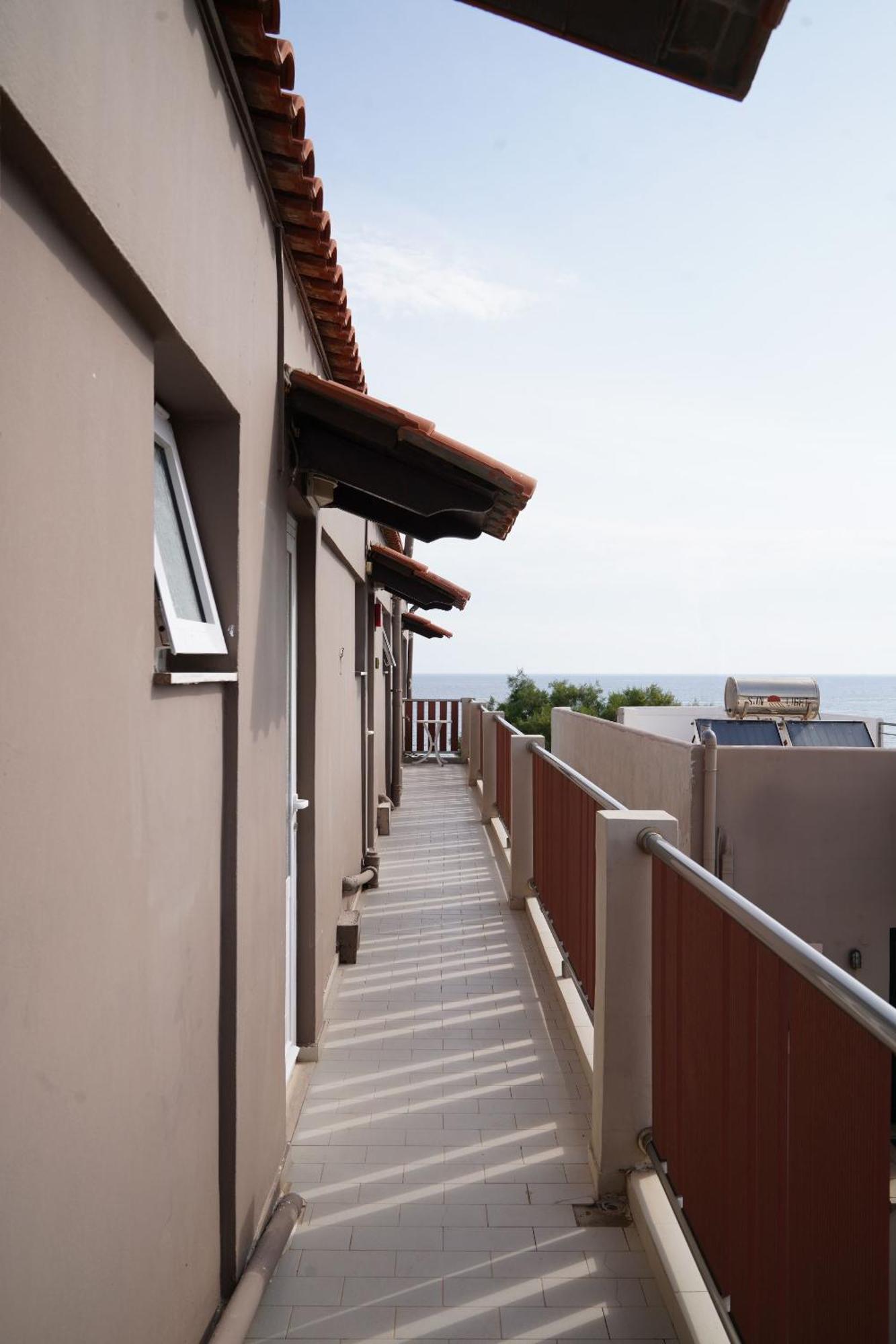 Cozy Corner Vs Beachfront Stalós Eksteriør billede